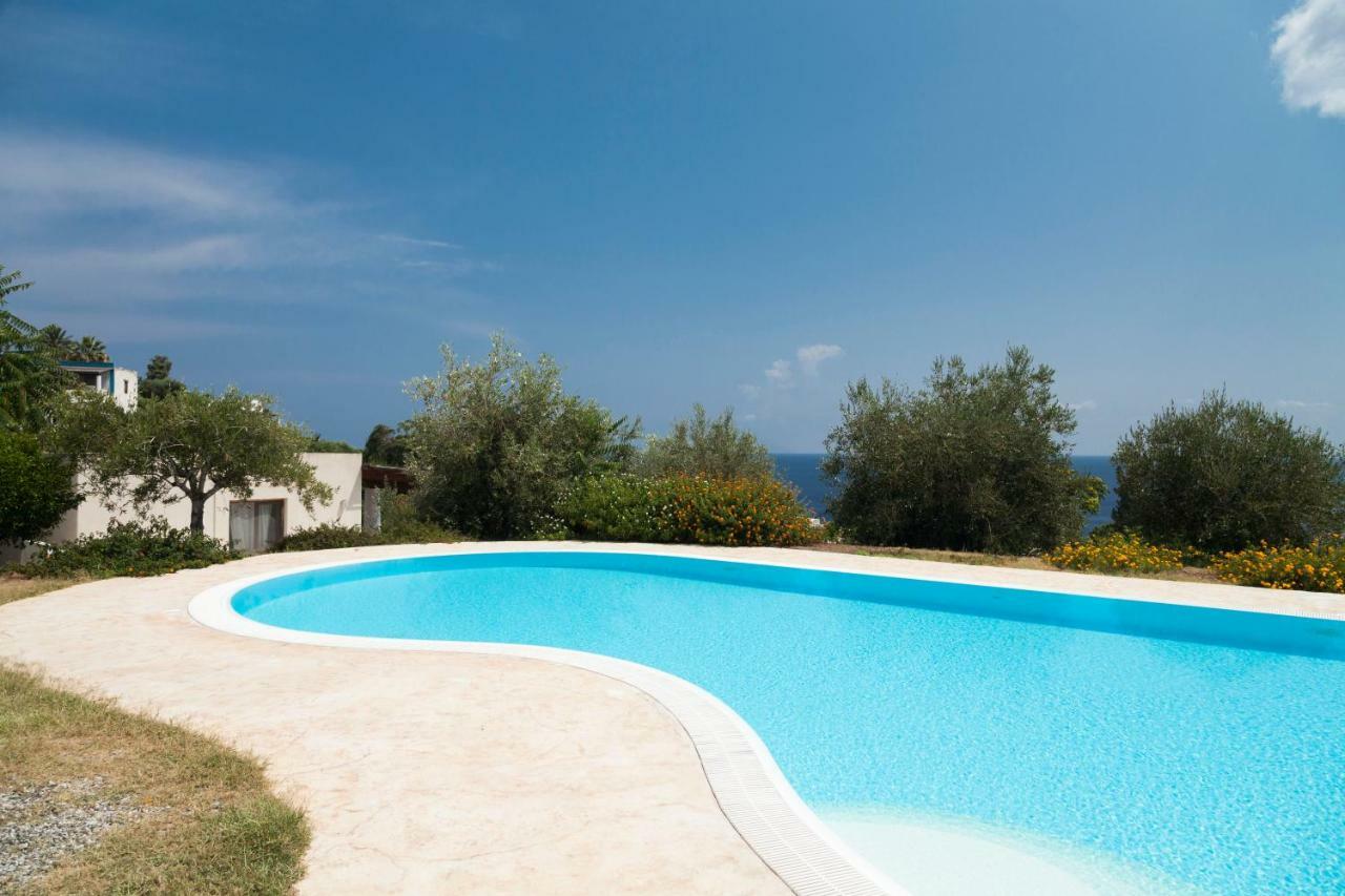 Note Di Salina Bed & Breakfast Santa Marina Salina Bagian luar foto