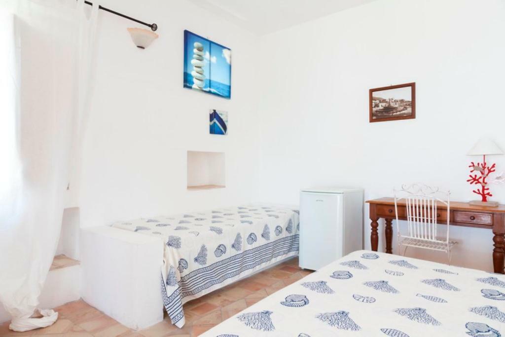 Note Di Salina Bed & Breakfast Santa Marina Salina Bagian luar foto