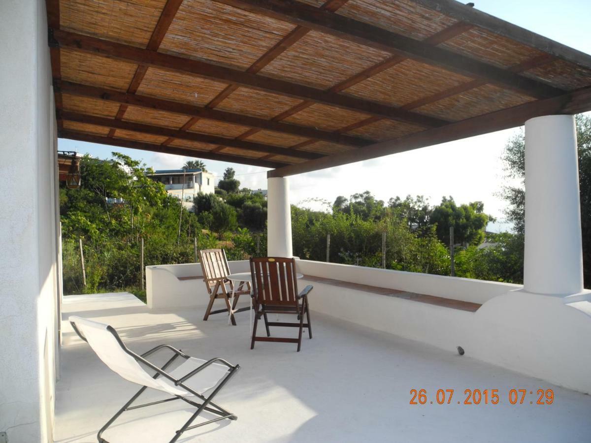 Note Di Salina Bed & Breakfast Santa Marina Salina Bagian luar foto