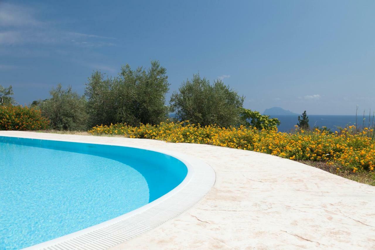 Note Di Salina Bed & Breakfast Santa Marina Salina Bagian luar foto