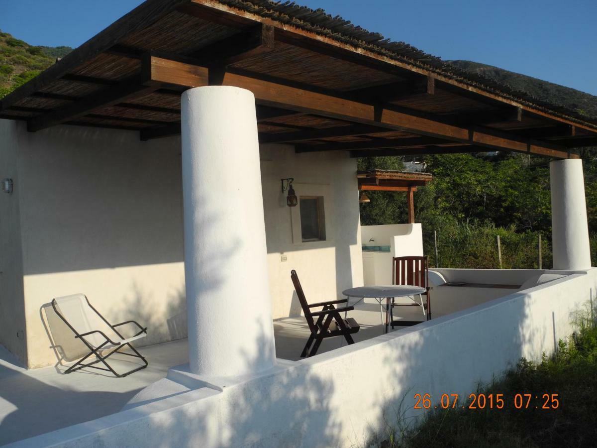 Note Di Salina Bed & Breakfast Santa Marina Salina Bagian luar foto