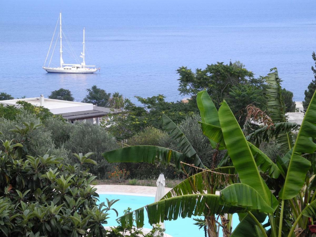 Note Di Salina Bed & Breakfast Santa Marina Salina Bagian luar foto